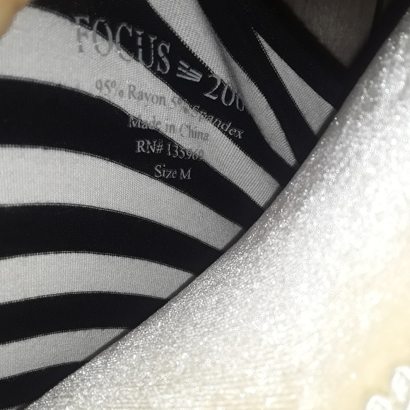 Womans Medium Layered Striped Long Sleeved Blouse Casual Top Airy Loose Fit Top - Picture 2 of 5